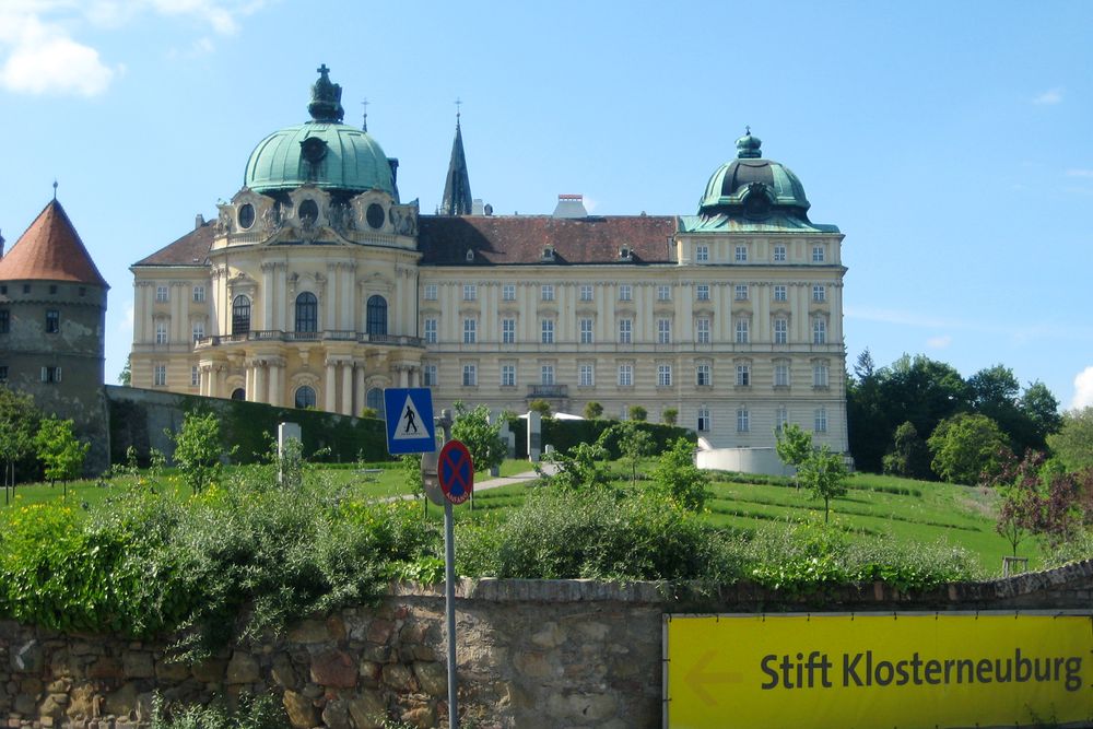 Passau-Vienna in bici - Vini e viticoltori tra Passau e Vienna - Stift Klosterneuburg